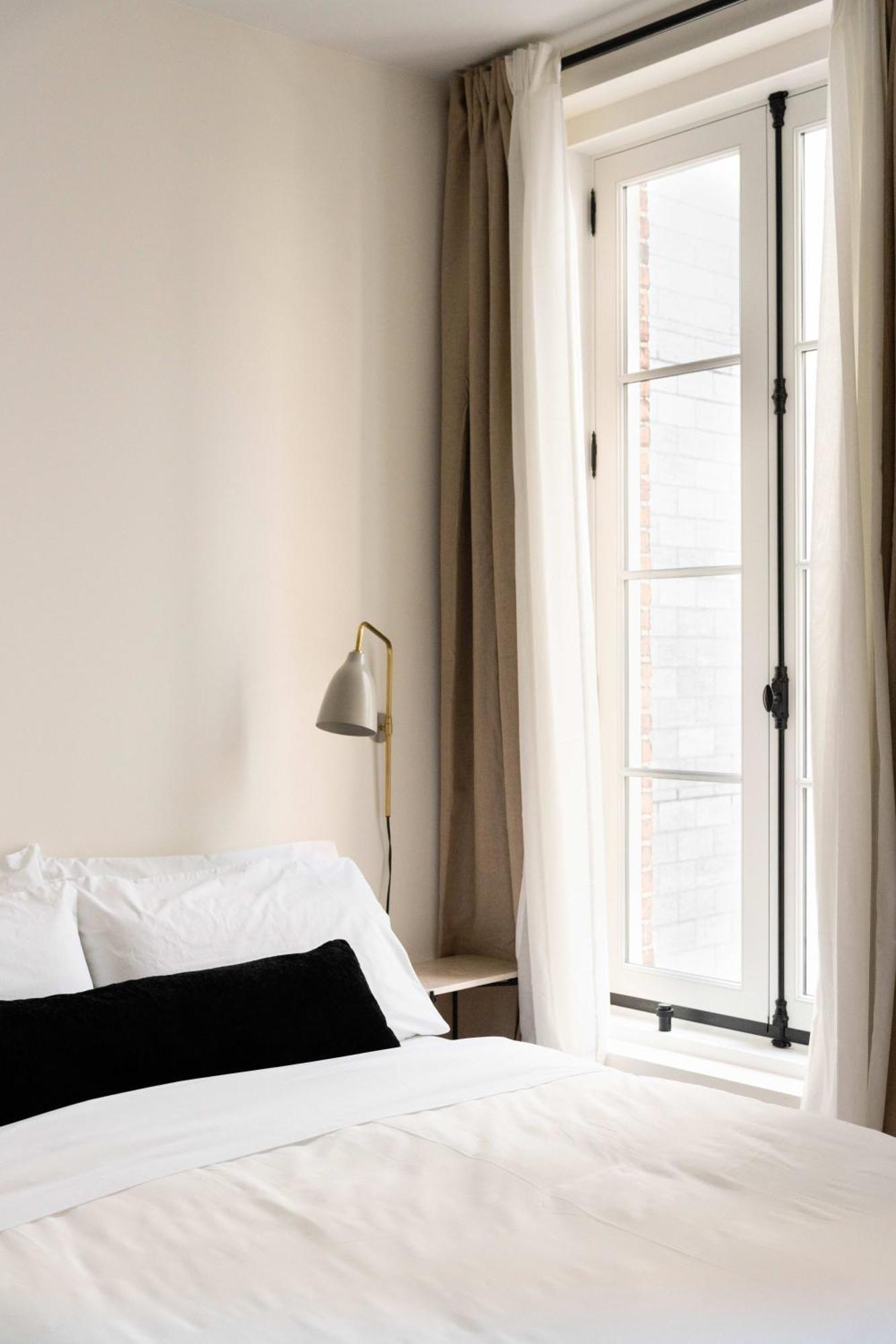 Maison Place Jacques-Cartier By Luxury In Transit مونتريال المظهر الخارجي الصورة
