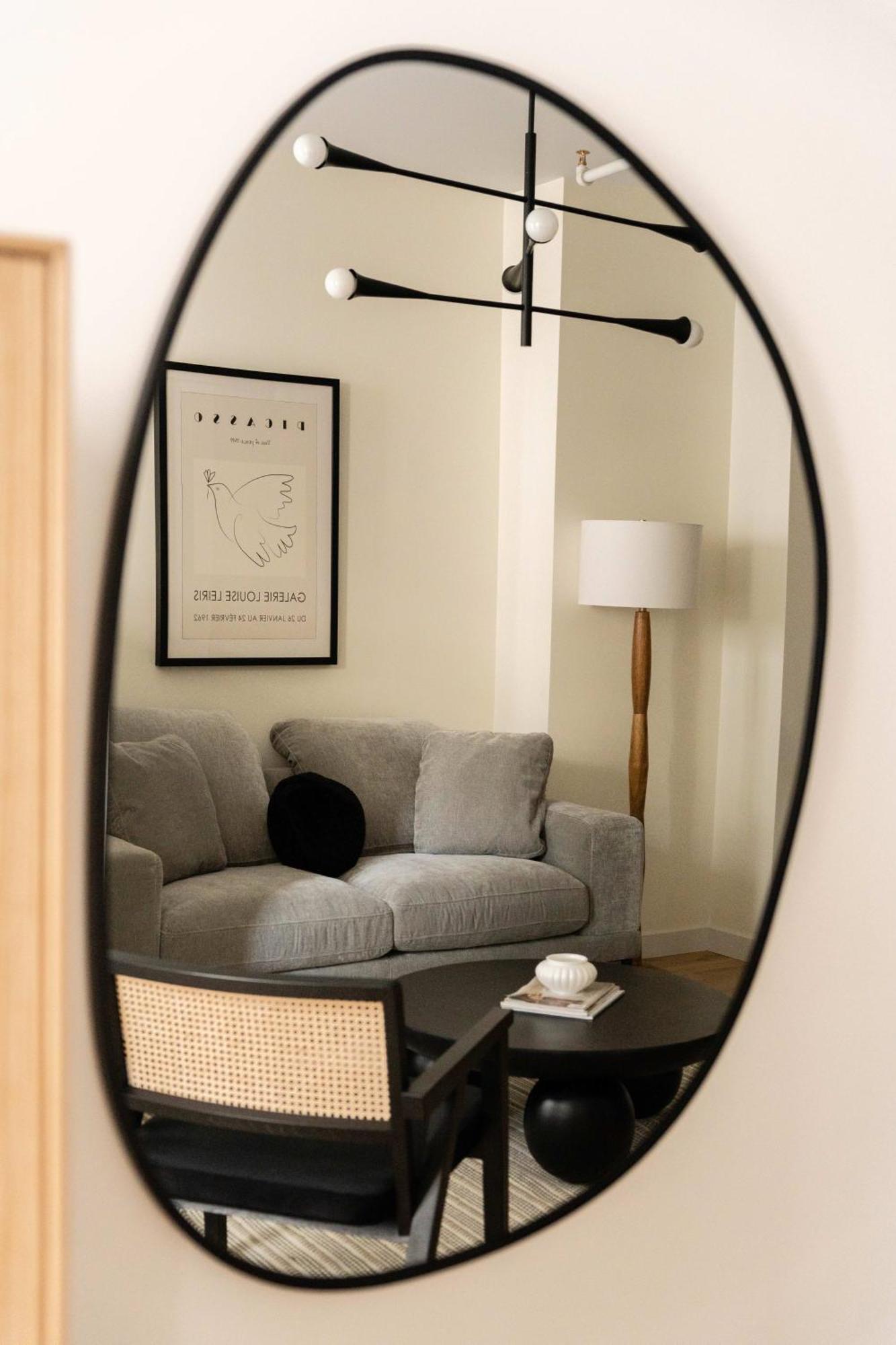 Maison Place Jacques-Cartier By Luxury In Transit مونتريال المظهر الخارجي الصورة