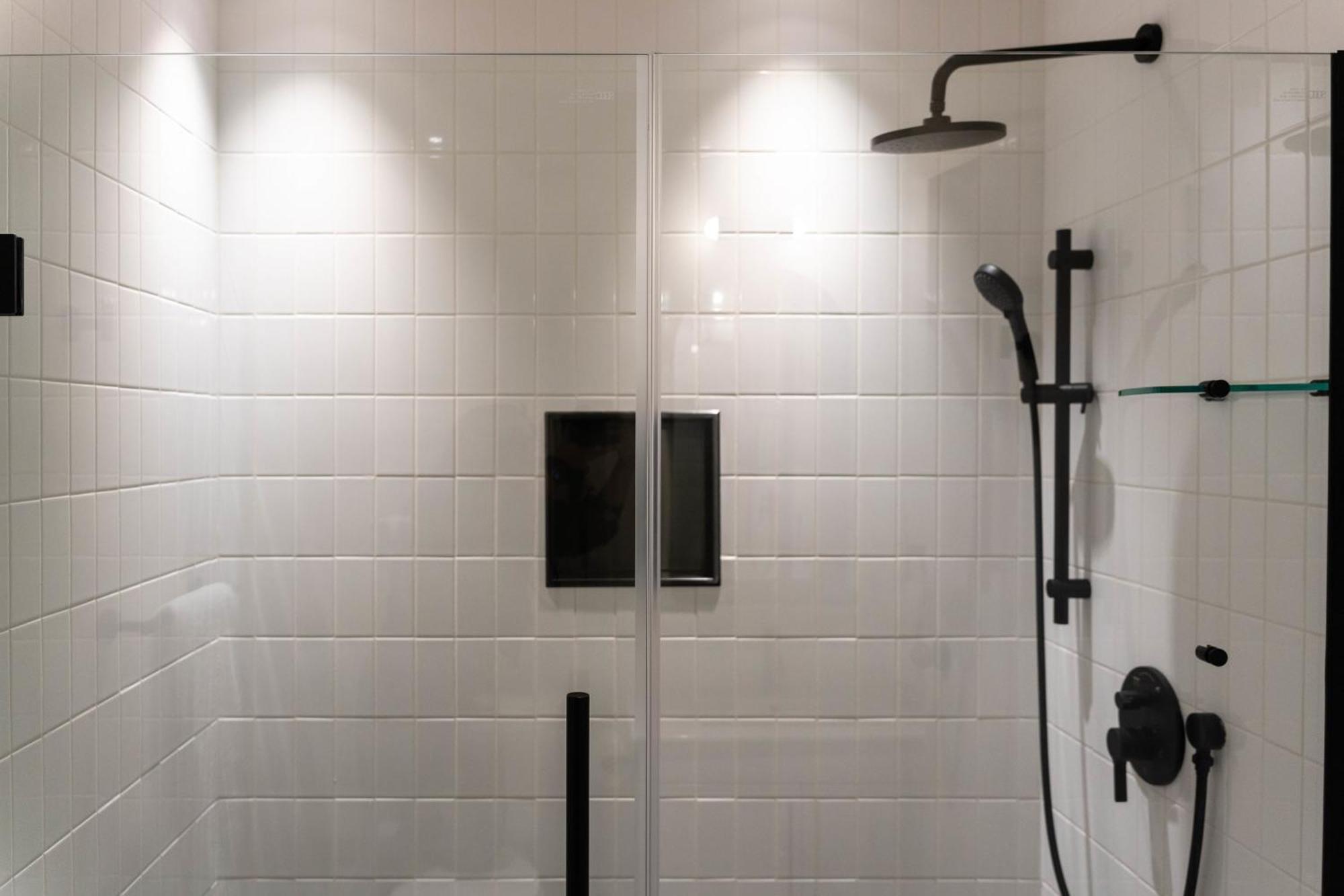 Maison Place Jacques-Cartier By Luxury In Transit مونتريال المظهر الخارجي الصورة